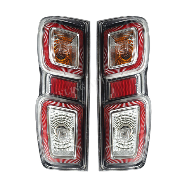 Lampu ekor untuk Isuzu Dmax 2023