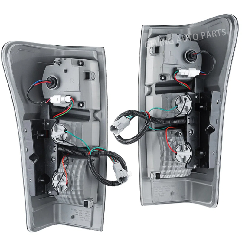 Feu Arri&egrave;re LED Pour Isuzu Dmax 2014