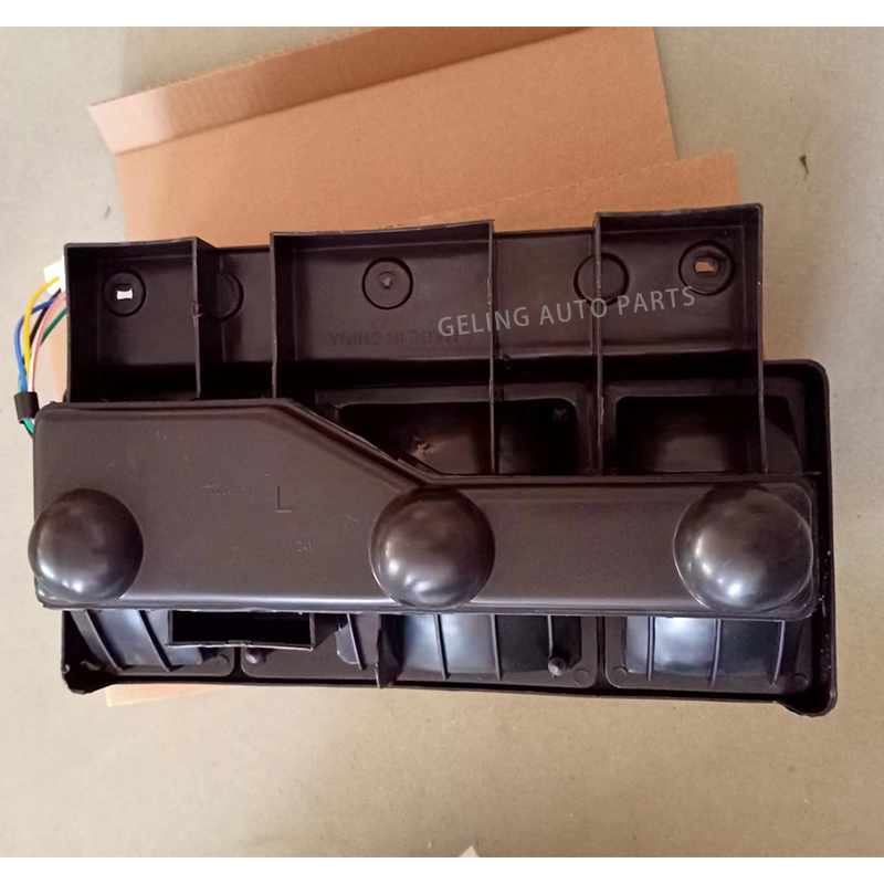 ไฟท้าย สำหรับ Isuzu 100p Npr Nkr