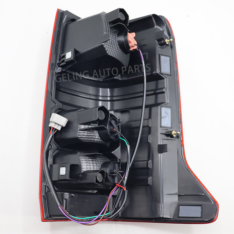 Fanale posteriore alogeno per Mitsubishi L200 Triton 2024