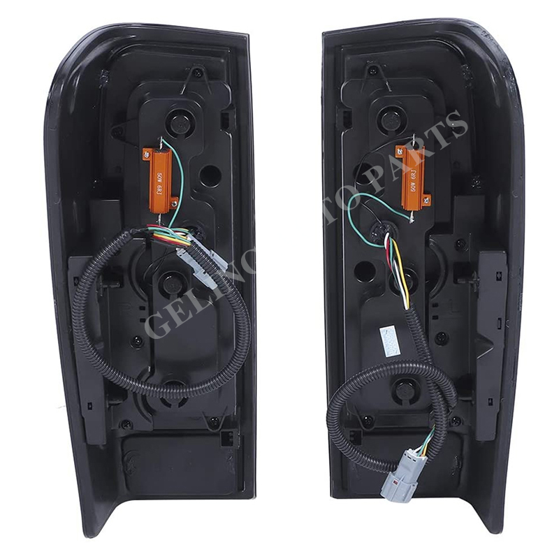 いすゞ Dmax 2019 用 LED テールランプ