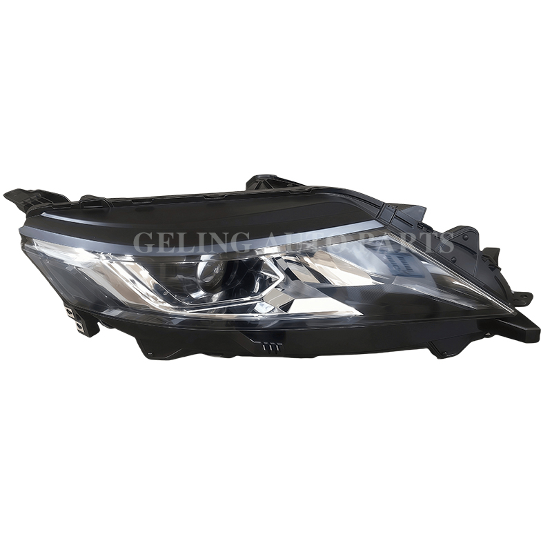 Mitsubishi Triton L200 2019 i&ccedil;in 8301D380 8301D380 Halojen Far