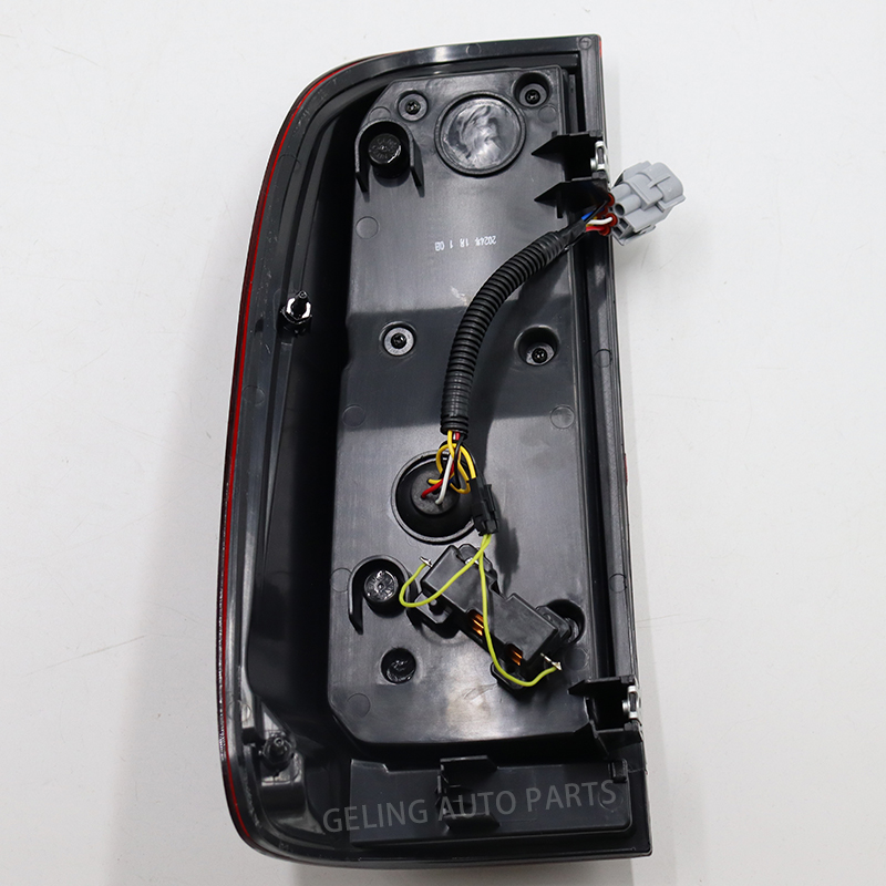 Toyota Vigo 2013 i&ccedil;in Araba Aksesuarları Arka Lamba Kuyruk Lambası