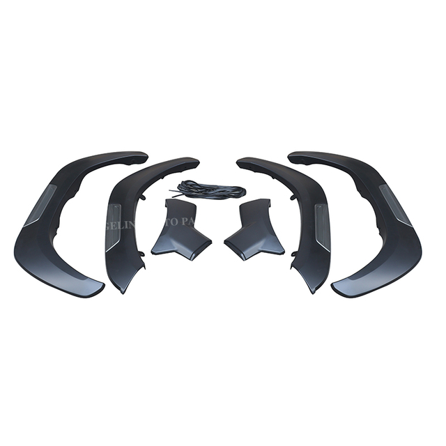 Parafanghi per Toyota Rocco 2016-2020