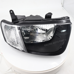 Lampe frontale blanche &agrave; cabine unique pour Mitsubishi L200 Triton 2005