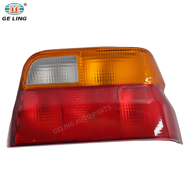 Ford MK5 ESCORT 1996-2001 i&ccedil;in Araba Lambası Arka Işık Arka Lambası