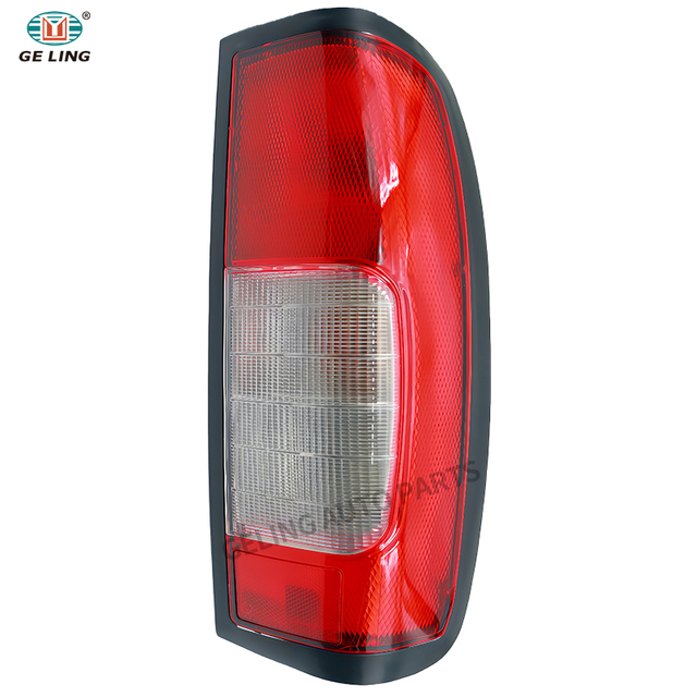 NISSAN D21 D22 i&ccedil;in Kuyruk Lambası 265502S425 265552S425