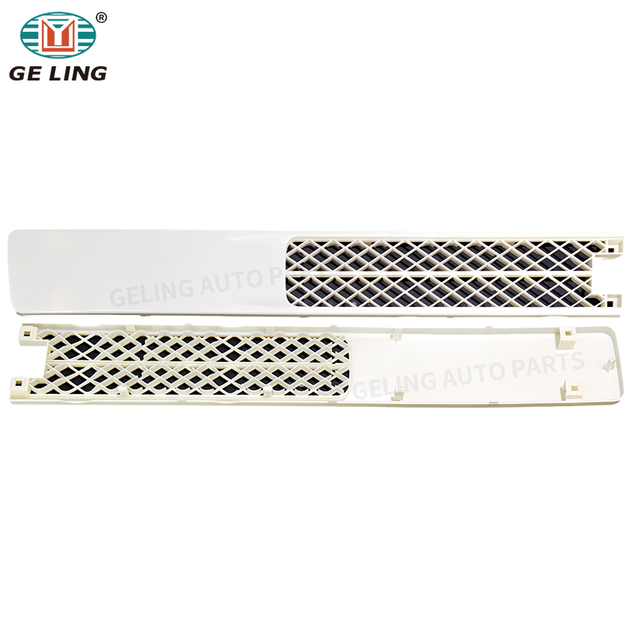 กระจังหน้า สำหรับ Nissan CWA451 1999