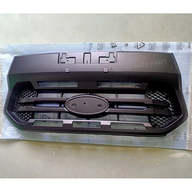 Ford Ranger T7 2016-2018 i&ccedil;in Modifiye Siyah Izgara