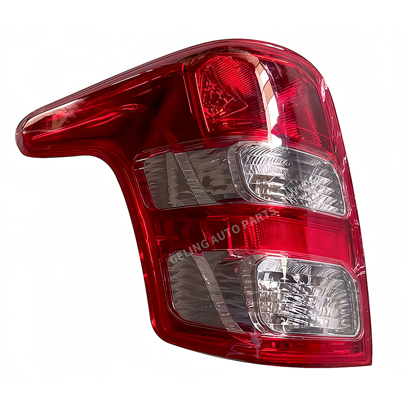 8330A943 8330A944 Mitsubishi L200 Triton 2015 i&ccedil;in Arka Lamba