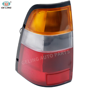 Fanale posteriore 8971144449 8971144450 Per Isuzu TFR 1998 1999 2000