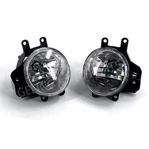 طقم كشافات الضباب لسيارة تويوتا هايلكس ريفو بيك اب 2020