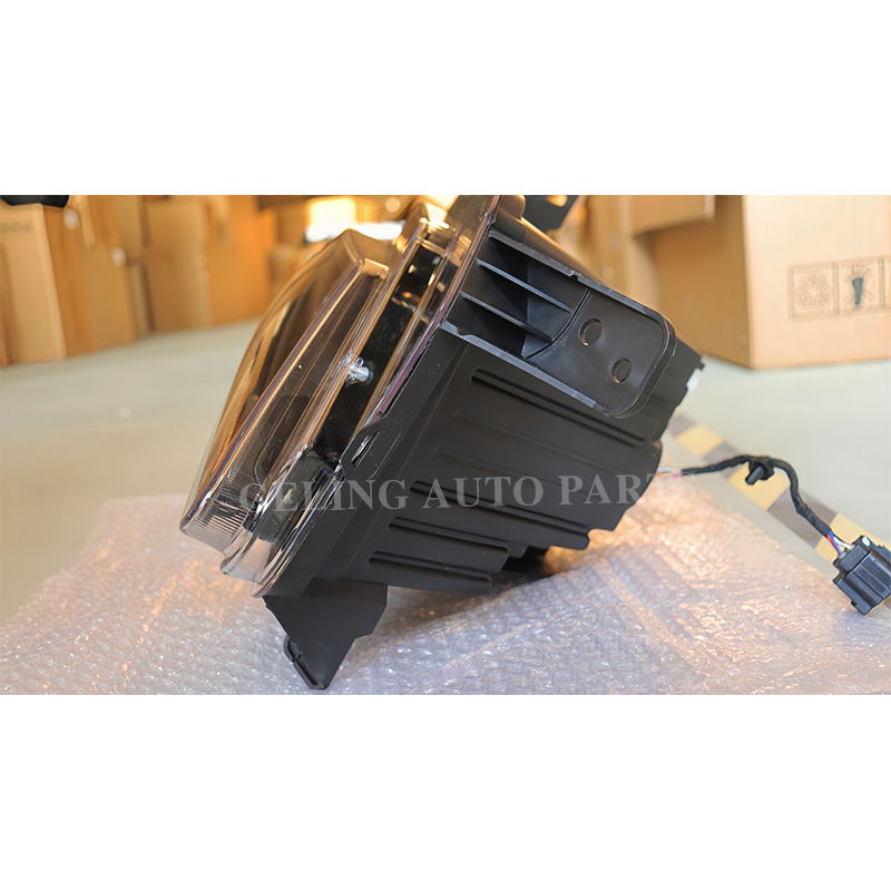 Faro per Changan UNIT