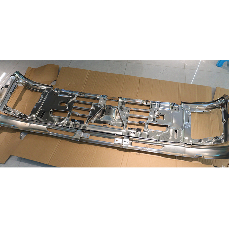 Bumper Depan Untuk Isuzu Giga