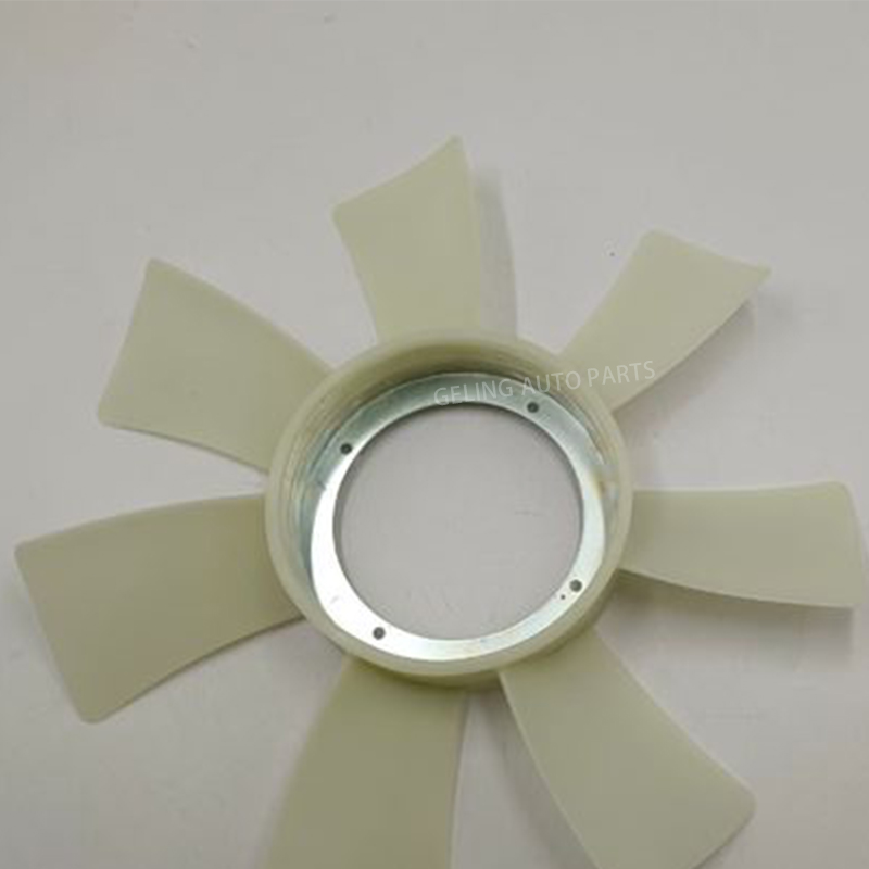 L&acirc;mina do ventilador de resfriamento para Isuzu Npr Nqr 700P Elf Transversalmente