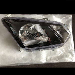 Lampu Kepala Normal 8983646910 Untuk Isuzu Dmax Tfr Tfs 2019