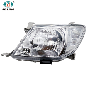 Toyota Vigo 2004-2008 i&ccedil;in Manuel Kafa Lambası Far 811300K190